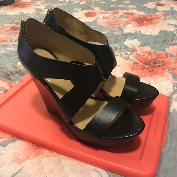 michael kors elena wedge